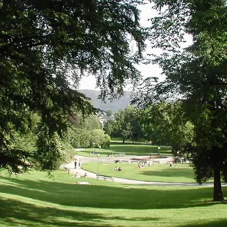 Floor Close To Grieg Hall And Town Square Semesterbostad