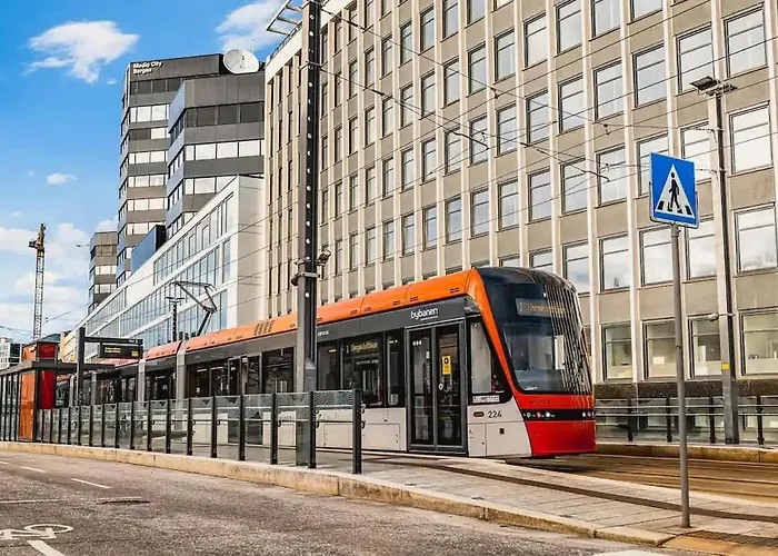 Floor Close To Grieg Hall And Town Square * Bergen