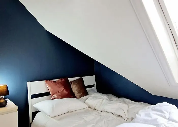 Holiday home Floor Close To Grieg Hall And Town Square *