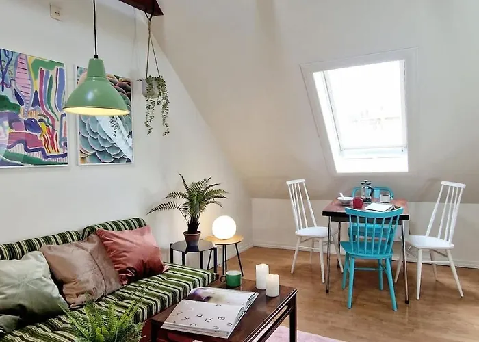 Floor Close To Grieg Hall And Town Square * Bergen